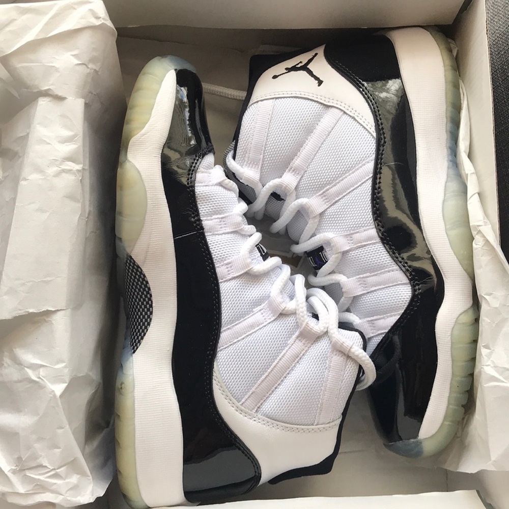 Nike air Jordan 11 retro concords shoes
